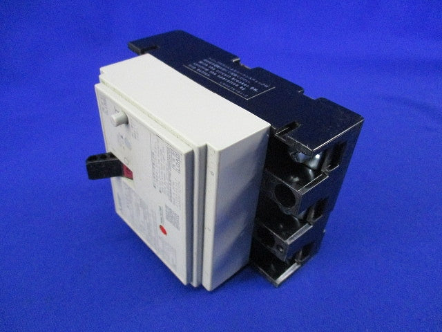 漏電遮断器3P10A NV30-CS