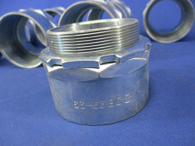 ストレートボックスコネクタ(8個入) BC63-63