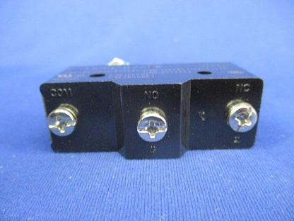 リミットスイッチ Z-15GQ-B7-K