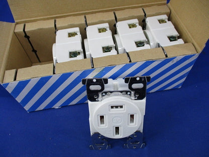 接地３P30A埋込コンセント(5個入) WF1430WK