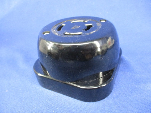 引掛形露出コンセント 4221