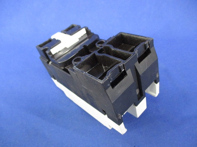 漏電遮断器2P30A(ビス1個不足) NV50-KC