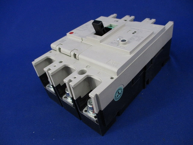 漏電遮断器3P3E150A NV250-CV