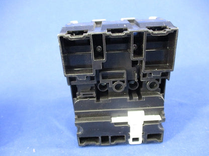 漏電遮断器3P20A NV50-KC