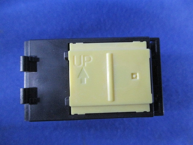 埋込スイッチC(6個入) WT5002