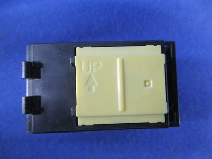 埋込スイッチC(6個入) WT5002