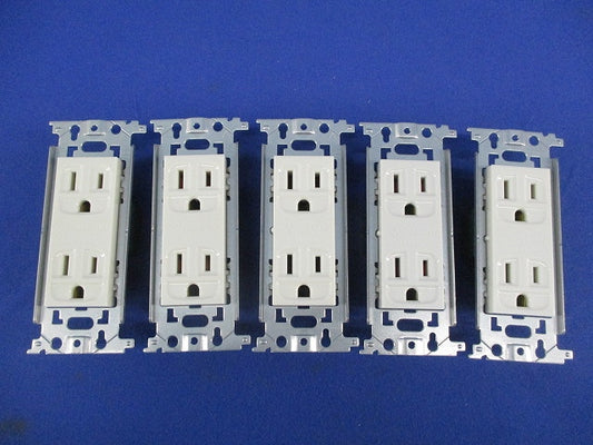 埋込接地ダブルコンセント(5個入) WN1512K