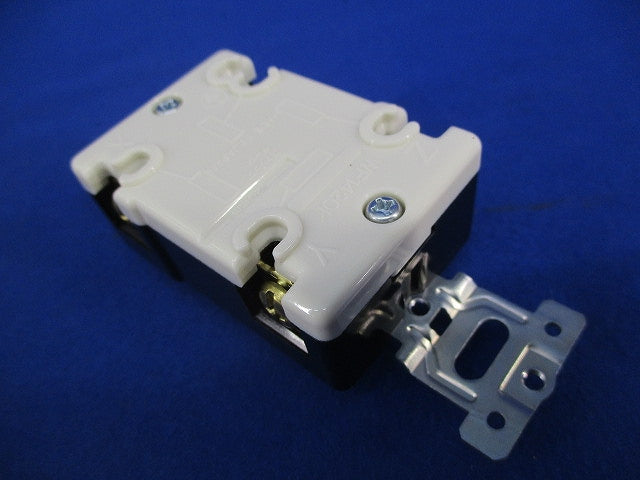 接地3P20A埋込コンセント(3個入) WF1420K