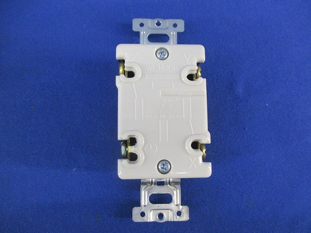 接地3P20A埋込コンセント(3個入) WF1420K
