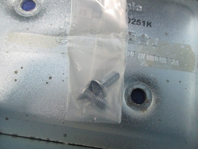 ねじなし露出スイッチボックス1個用1方出(14個入) DS70251K