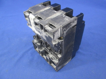 漏電遮断器3P3E30A(ジャンク品) NV30-KC