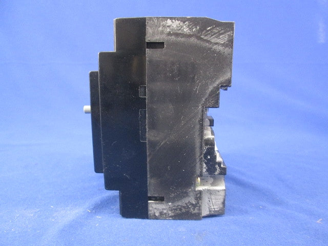 漏電遮断器3P3E30A(ジャンク品) NV30-KC