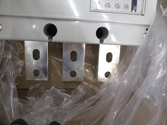 ノーヒューズ遮断器3P1200A NF1250-SEW