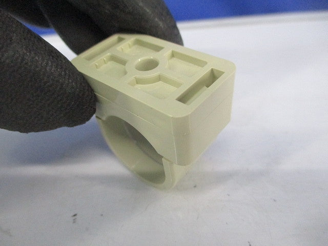 VE台付片サドル(13個入)(ベージュ) SVE-16