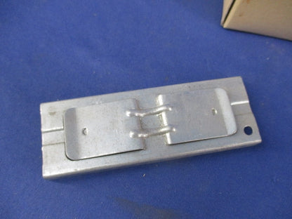 野ぶち受け材接続金具(20個入) TFG1