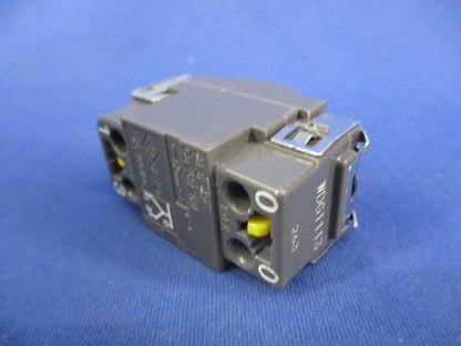 3路スイッチC(5個入) WDG1113