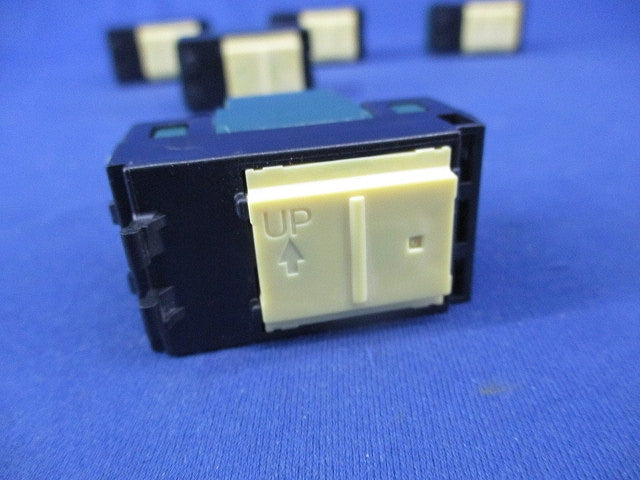埋込スイッチE(5個入) WT5004K