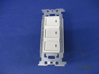 埋込トリプルスイッチB WN5311