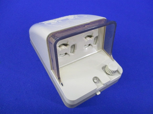 フル接地防水ダブルコンセント(キズ・汚れ有) WK4105