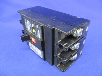 漏電遮断器3P3E100A GB-103EC