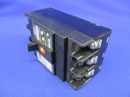 漏電遮断器3P3E100A GB-103EC