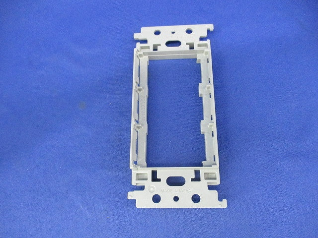 埋込絶縁コンセント取付枠(10個入) WTF3710K