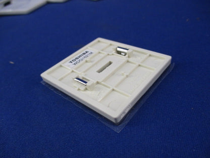 表示付スイッチカバー(23個入)(ニューホワイト) WDG1621M