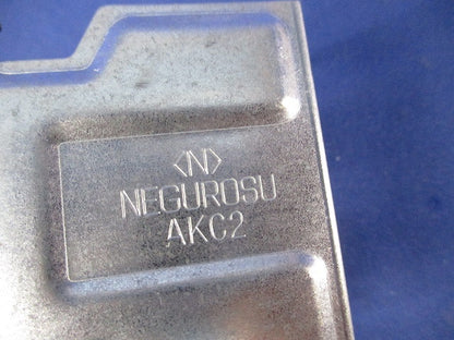 二重天井用金具(90個入) AKC2