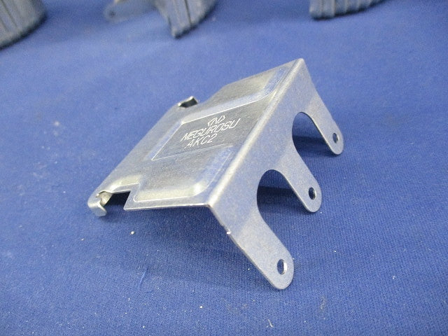 二重天井用金具(90個入) AKC2