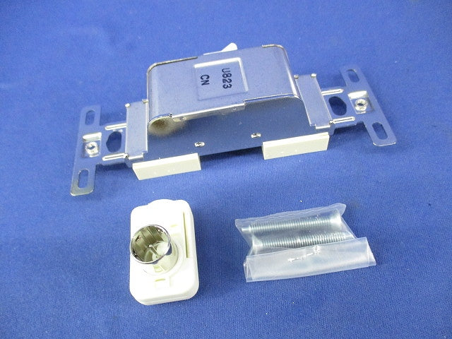 壁面テレビ端子 CSM-77N