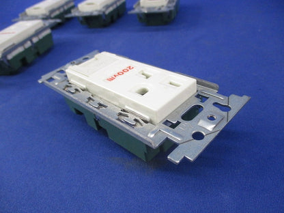 15A・20A兼用埋込アースターミナル付接地コンセント(5個入) National WN1932