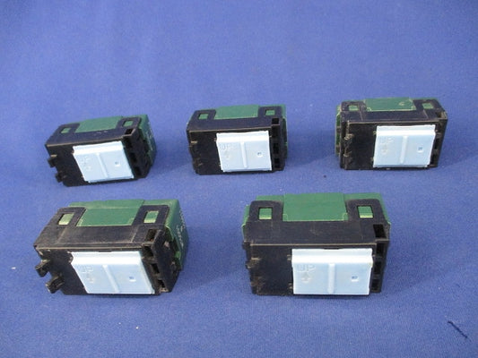 埋込スイッチB(片切・表示なし)(5個入) WT5001