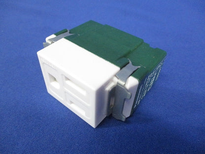 アドバンスS埋込扉付接地コンセント WN11511CW