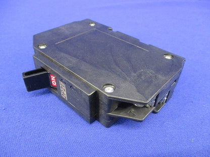 サーキットブレーカ2P2E30A NX52A