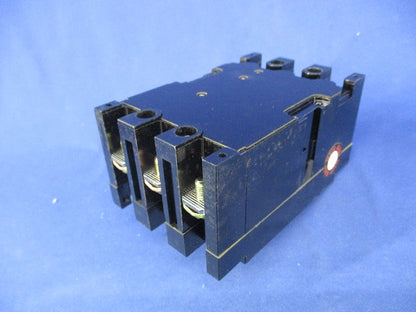 オートブレーカ 3P30A SA33