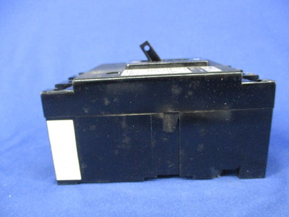 オートブレーカ 3P30A SA33