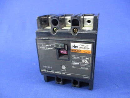 サーキットブレーカ3P30A NBK53C