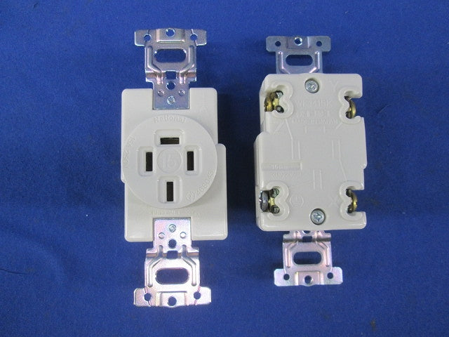 接地3P15A 埋込コンセント(4個入) WF1415WK