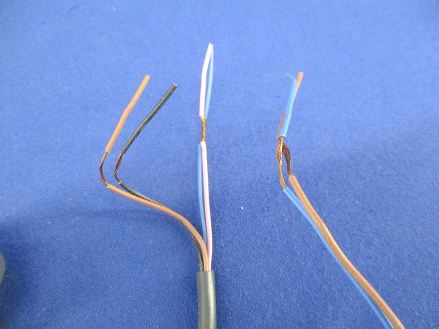 アンプ内蔵形光電スイッチ E3R-5E4