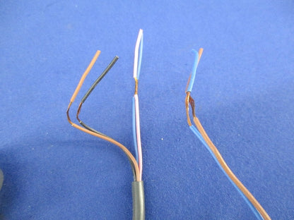 アンプ内蔵形光電スイッチ E3R-5E4