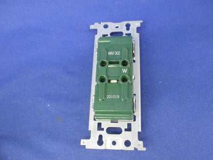 埋込ダブルコンセント(5個入) WN1302