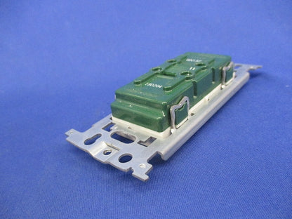 埋込ダブルコンセント(10個入) WN1302