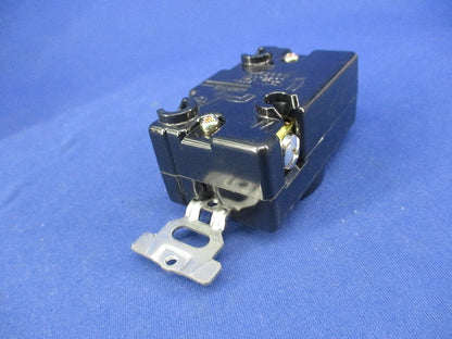 接地2P30A引掛埋込コンセント(5個入)National WF2330B