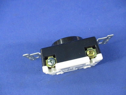 接地3P20A引掛埋込コンセント(2個入) WF2420K