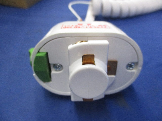 リーラーコンセントプラグ(2P15A125V2コ用) DH24621W