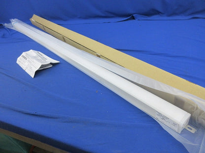 LEDベーシックラインライト(温白色) LGB50073LB1