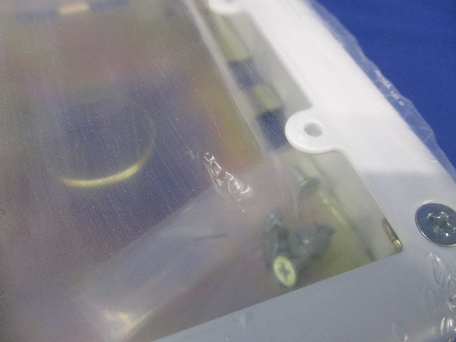 メタルエフモール 付属品 3個用スイッチボックス 浅型 ホワイト 浅型 ノックアウト:A・B型 AB5132