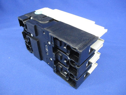 漏電遮断器 3P3E50A 30ｍA NV63-CV3P3E50A30mA