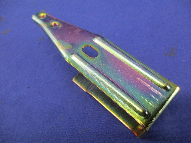 二重天井用金具(20個入) T38B