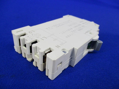 サーキットブレーカー2P1E20A(2個入) PN31TA2P1E30AF